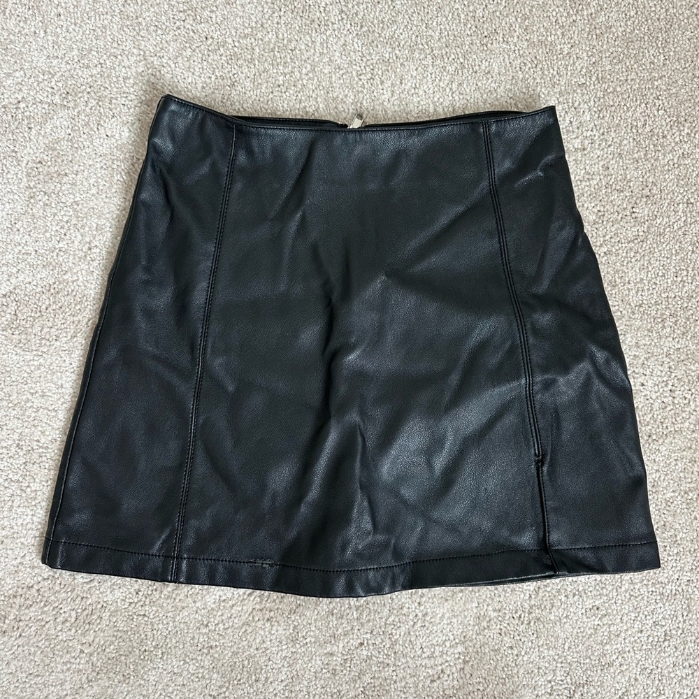 Forever 21 Black Faux Leather Skirt